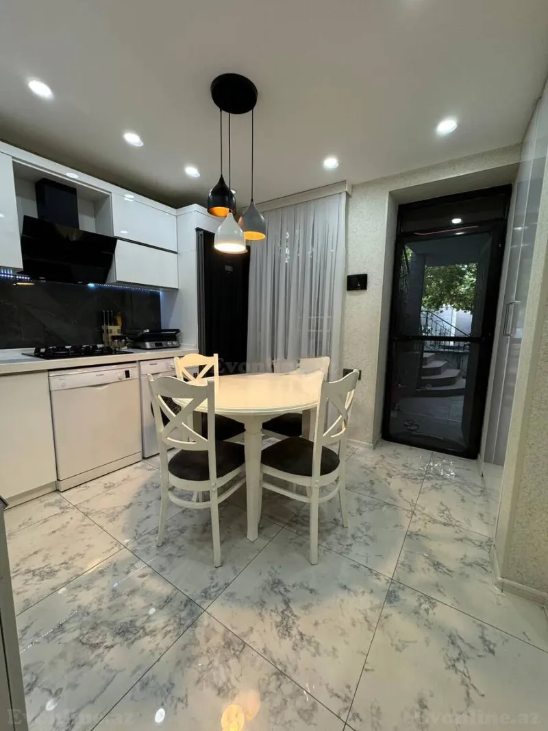 Satılır 6 otaqlı Həyət evi 165 m² Əhmədli m. - şəkil 11