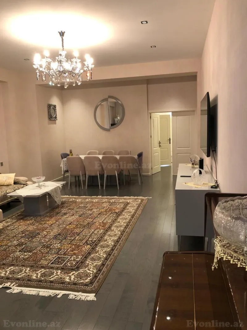 Satılır 4 otaqlı Mənzil Yeni tikili 202 m² Nizami m. - şəkil 3