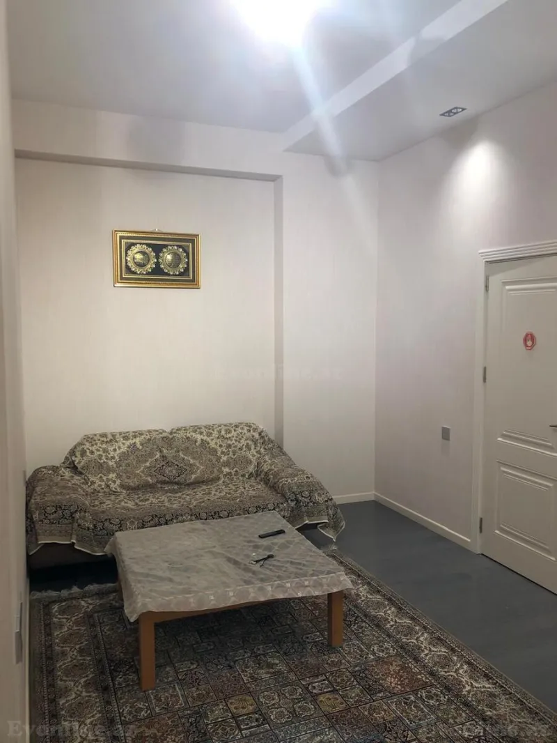 Satılır 4 otaqlı Mənzil Yeni tikili 202 m² Nizami m. - şəkil 8