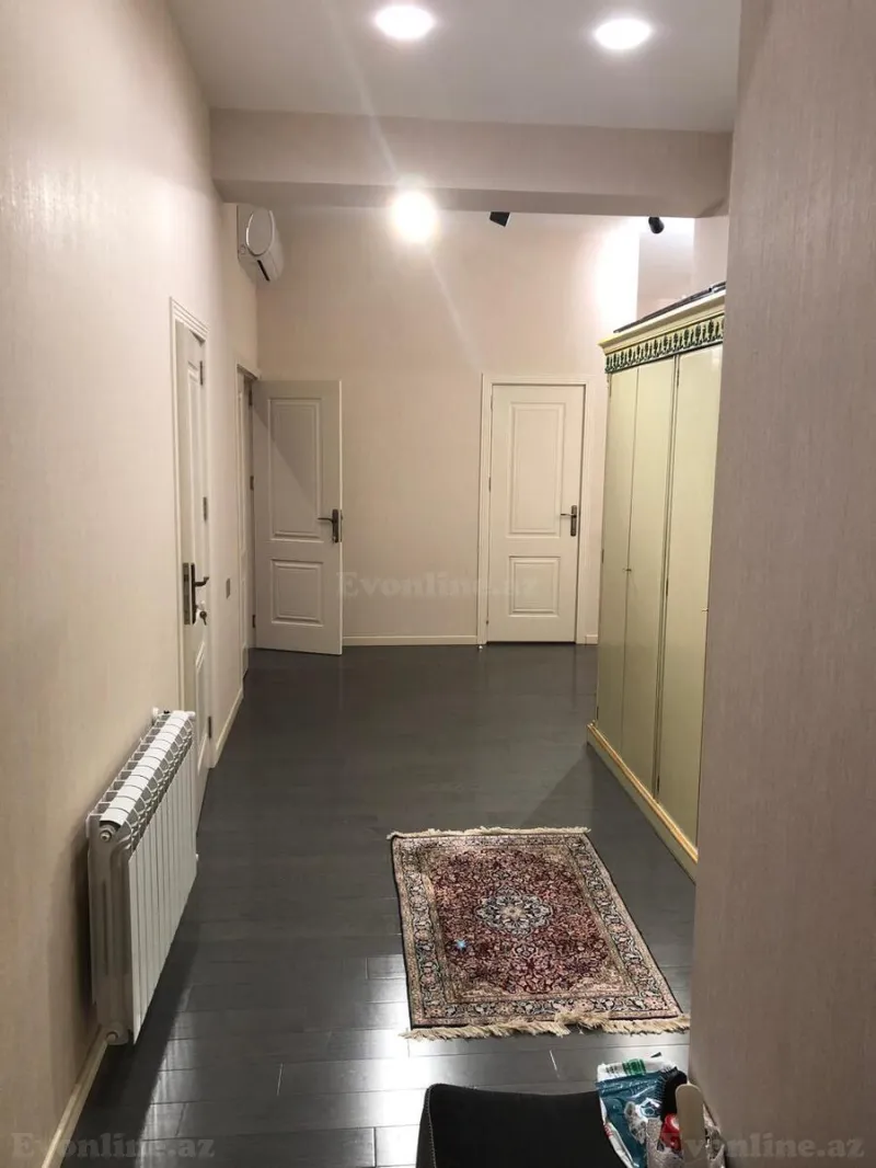 Satılır 4 otaqlı Mənzil Yeni tikili 202 m² Nizami m. - şəkil 17