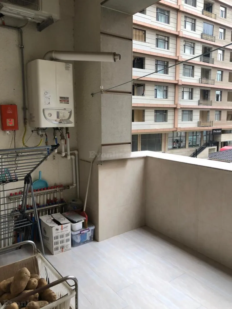 Satılır 4 otaqlı Mənzil Yeni tikili 202 m² Nizami m. - şəkil 23