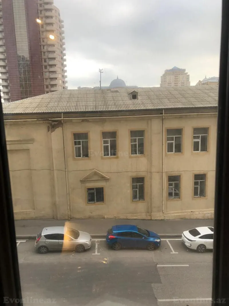 Satılır 4 otaqlı Mənzil Yeni tikili 202 m² Nizami m. - şəkil 25