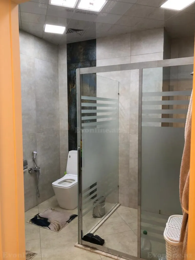Satılır 4 otaqlı Mənzil Yeni tikili 202 m² Nizami m. - şəkil 26