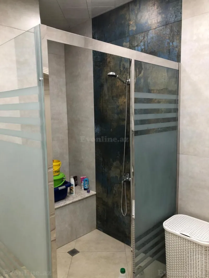 Satılır 4 otaqlı Mənzil Yeni tikili 202 m² Nizami m. - şəkil 28