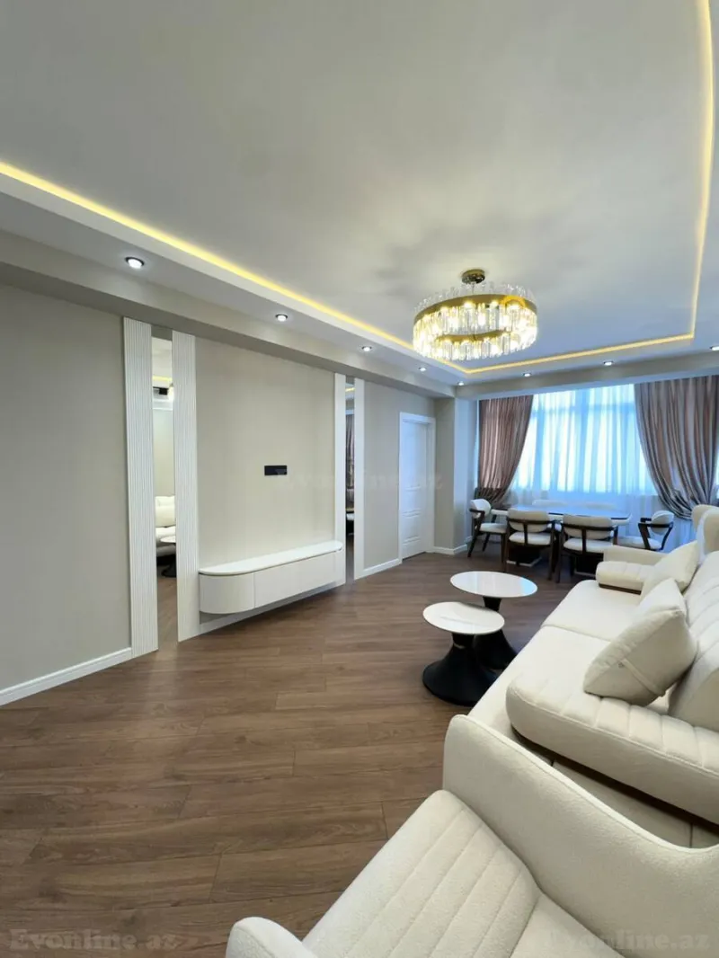 3 otaqlı Mənzil 83 m² Həzi Aslanov m. Satılır