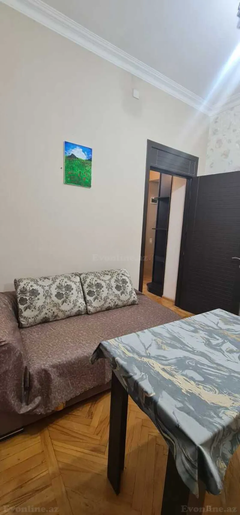 Kirayə verilir 1 otaqlı Mənzil Köhnə tikili 46 m² Sahil m. - şəkil 8