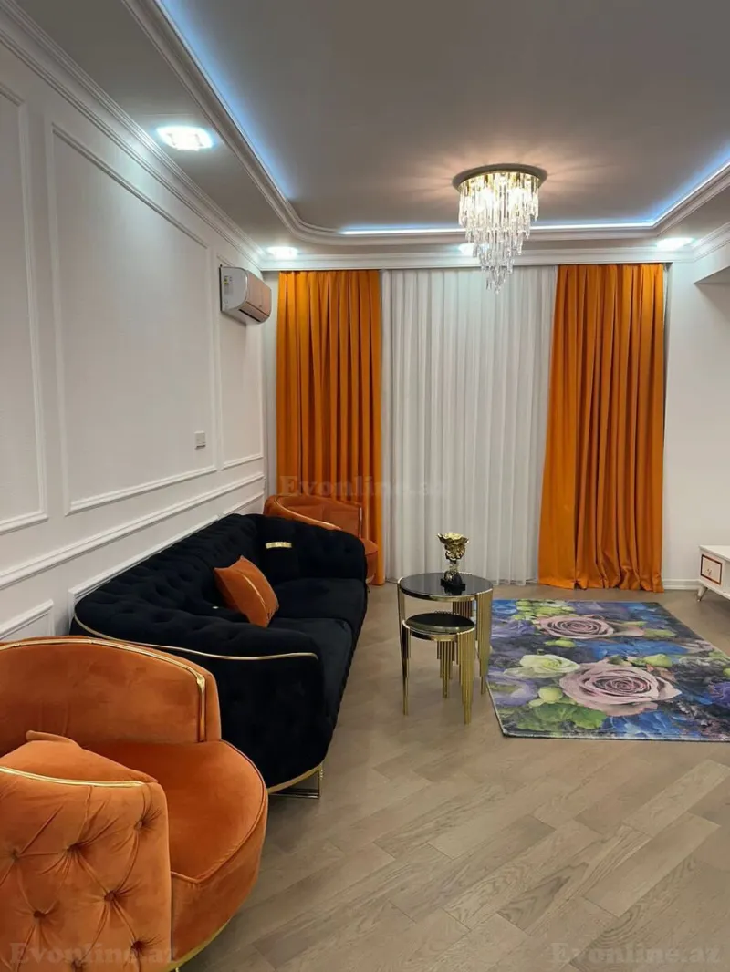 3 otaqlı Mənzil 148 m² 8 Noyabr m. Kirayə verilir