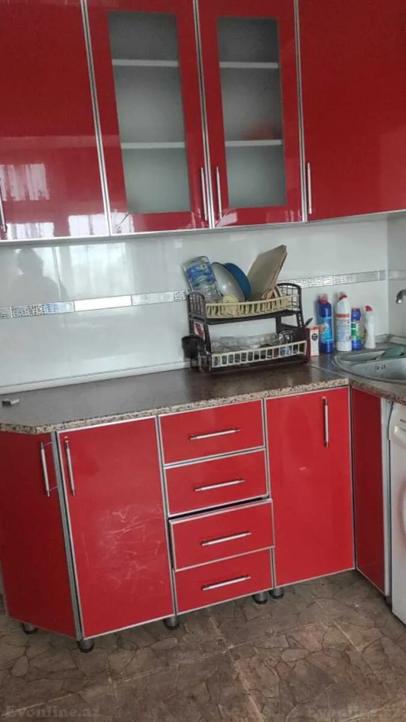 Satılır 3 otaqlı Mənzil Köhnə tikili 85 m² Bakıxanov - şəkil 7