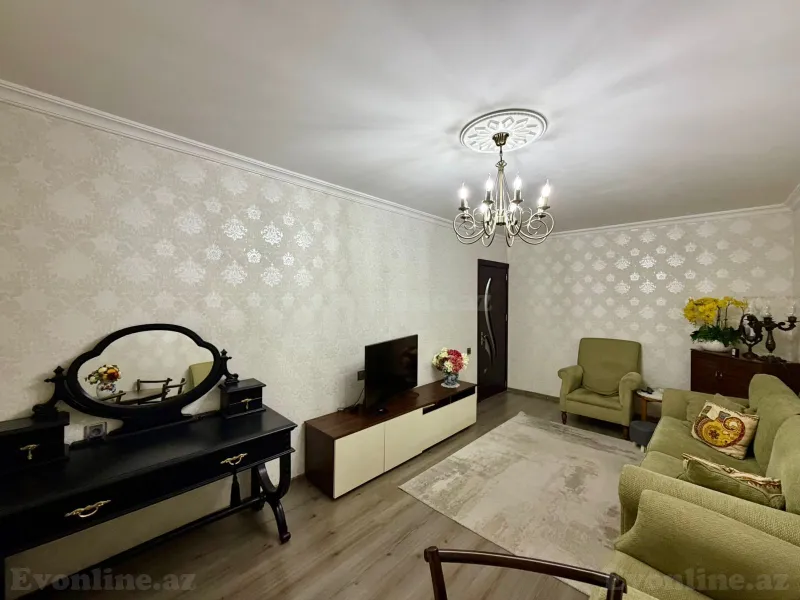 Satılır 3 otaqlı Mənzil Köhnə tikili 80 m² Xalqlar Dostluğu m. - şəkil 2