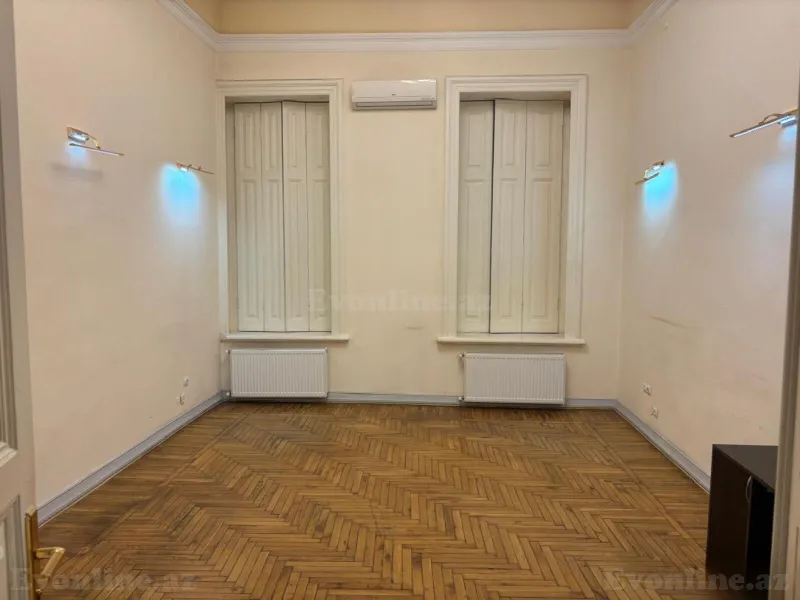 Kirayə verilir Ofis 350 m² Səbail r. - şəkil 12