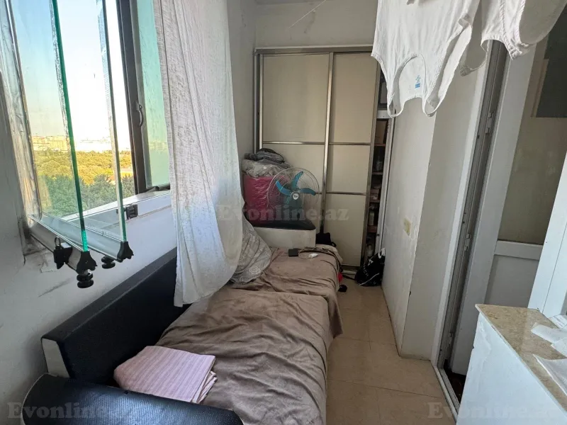 Satılır 2 otaqlı Mənzil Köhnə tikili 70 m² Nərimanov r. - şəkil 10