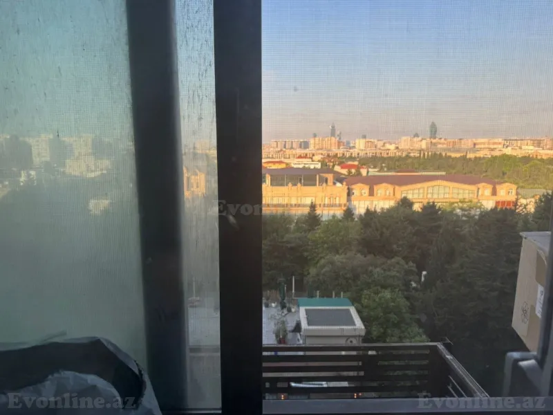 Satılır 2 otaqlı Mənzil Köhnə tikili 70 m² Nərimanov r. - şəkil 14