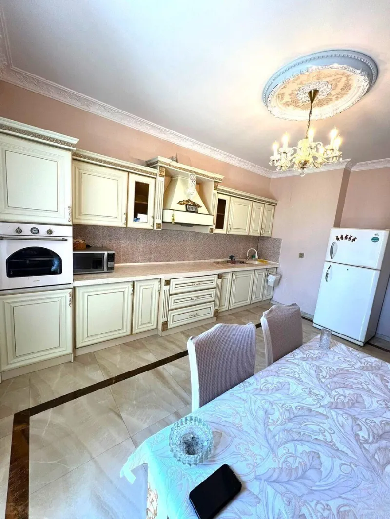 Satılır 3 otaqlı Mənzil Yeni tikili 140 m² Xətai r. - şəkil 8