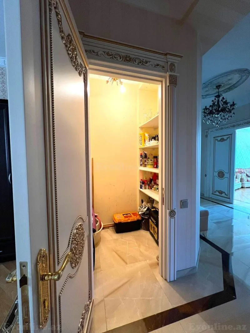 Satılır 3 otaqlı Mənzil Yeni tikili 140 m² Xətai r. - şəkil 12