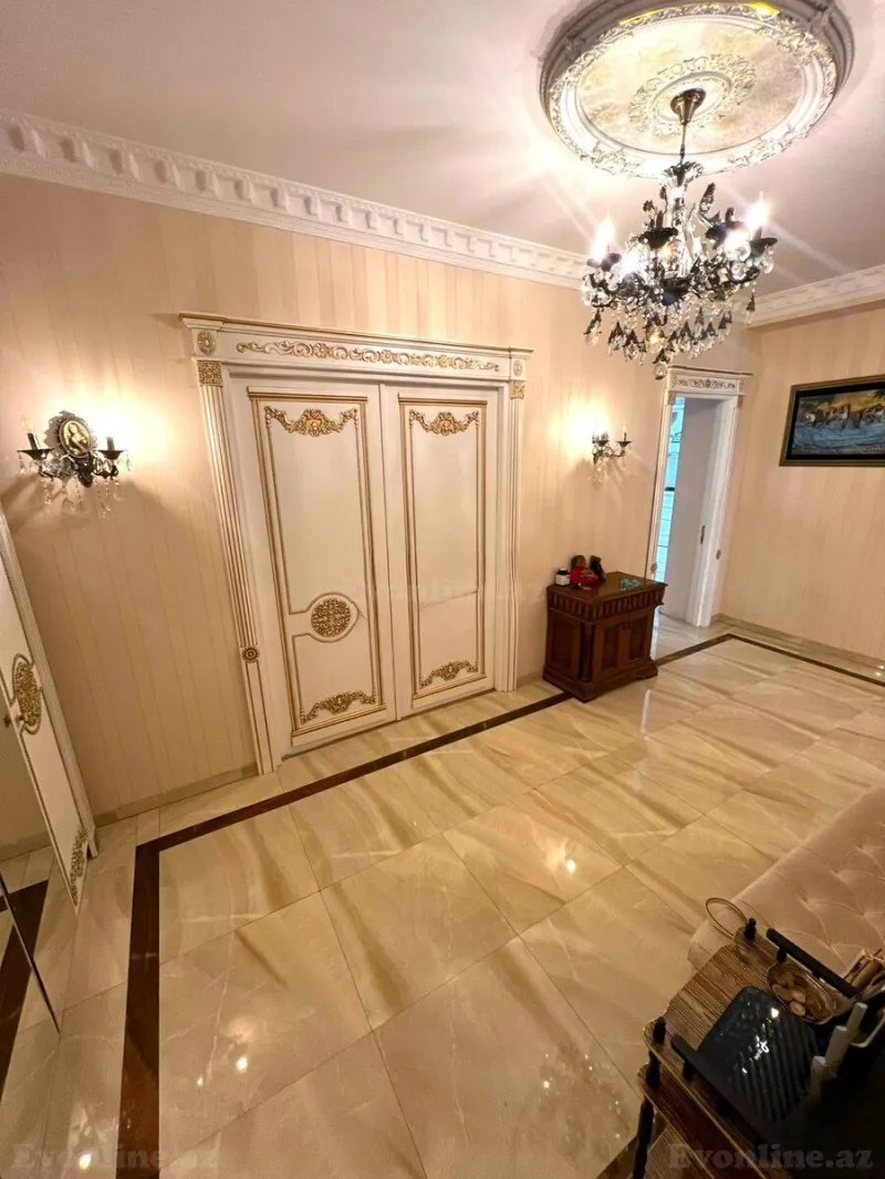 Satılır 3 otaqlı Mənzil Yeni tikili 140 m² Xətai r. - şəkil 14