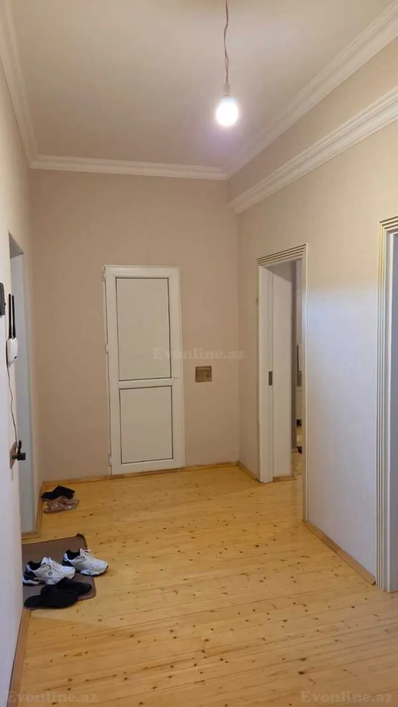 2 otaqlı Mənzil 70 m² Xırdalan Kirayə verilir