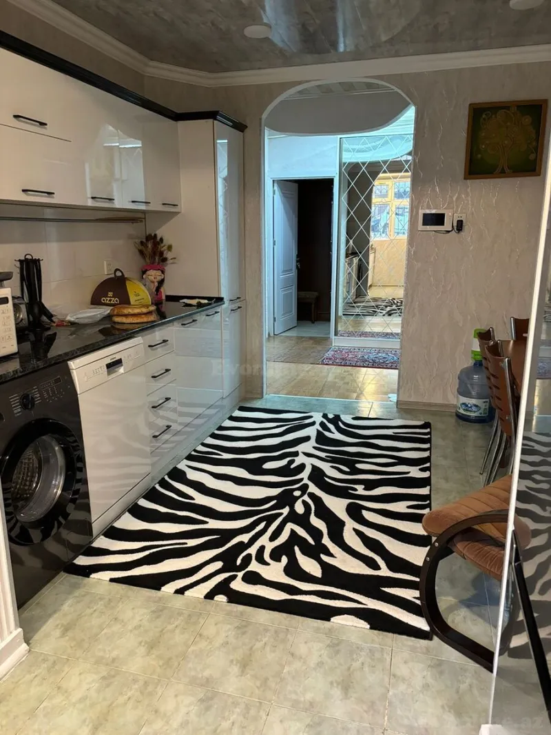 Kirayə verilir 3 otaqlı Mənzil Köhnə tikili 80 m² Həzi Aslanov m. - şəkil 5