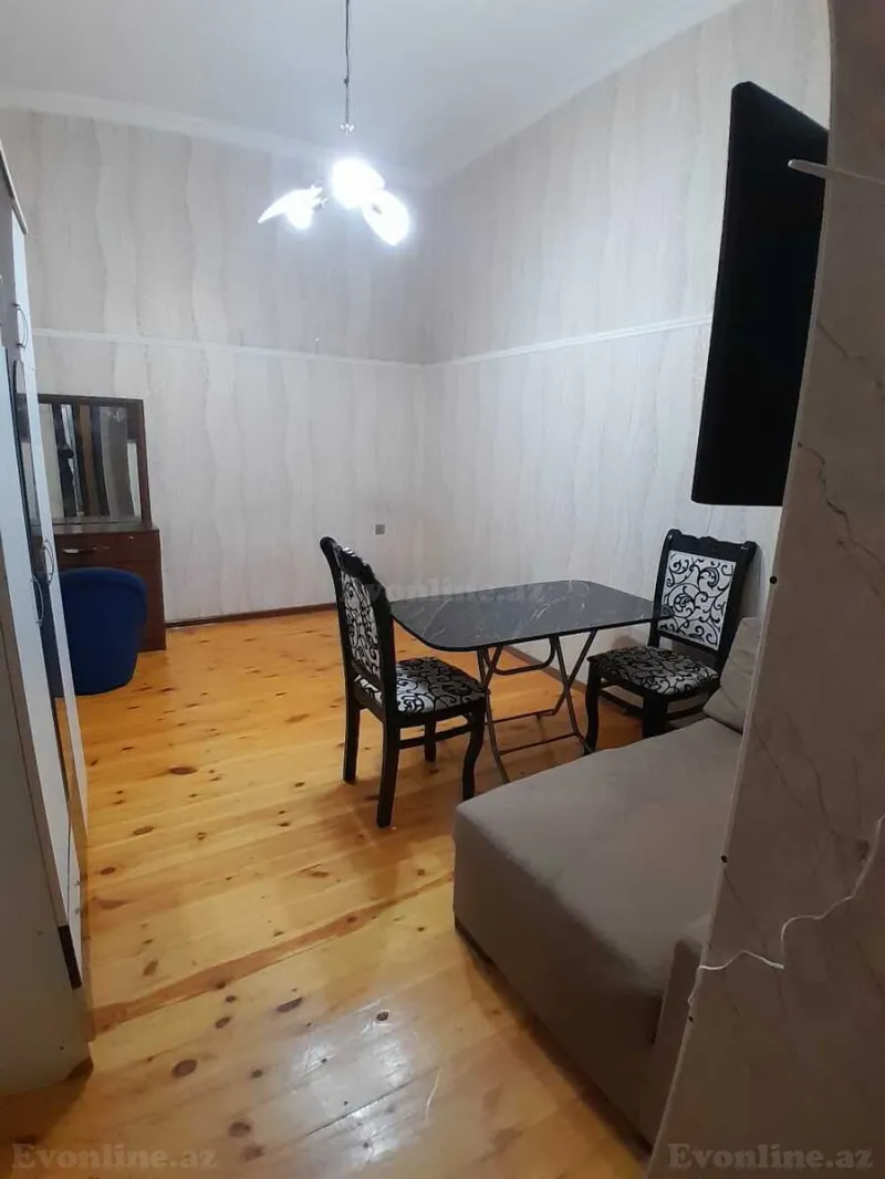 Satılır 2 otaqlı Mənzil Köhnə tikili 35 m² Sahil m. - şəkil 2