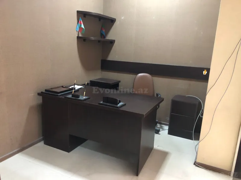 Satılır 2 otaqlı Mənzil Köhnə tikili 35 m² Sahil m. - şəkil 4