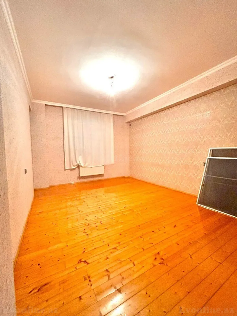 Satılır 5 otaqlı Mənzil Köhnə tikili 165 m² Əhmədli m. - şəkil 3