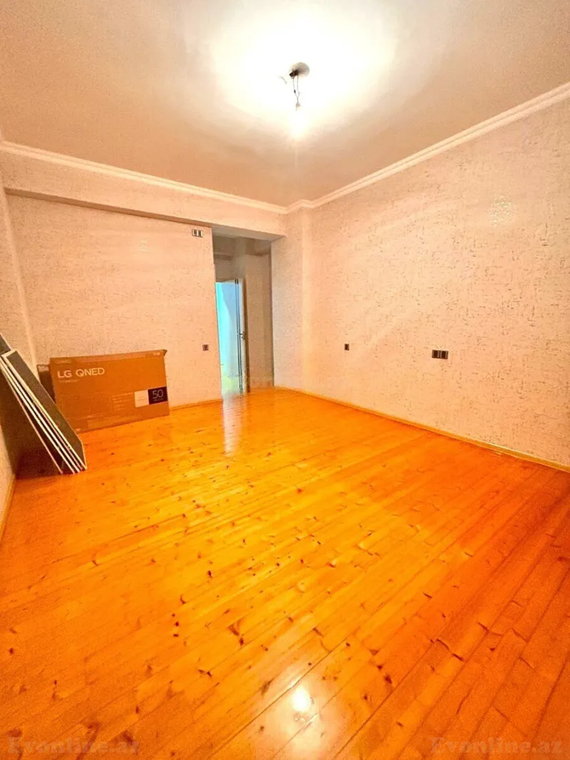 Satılır 5 otaqlı Mənzil Köhnə tikili 165 m² Əhmədli m. - şəkil 4