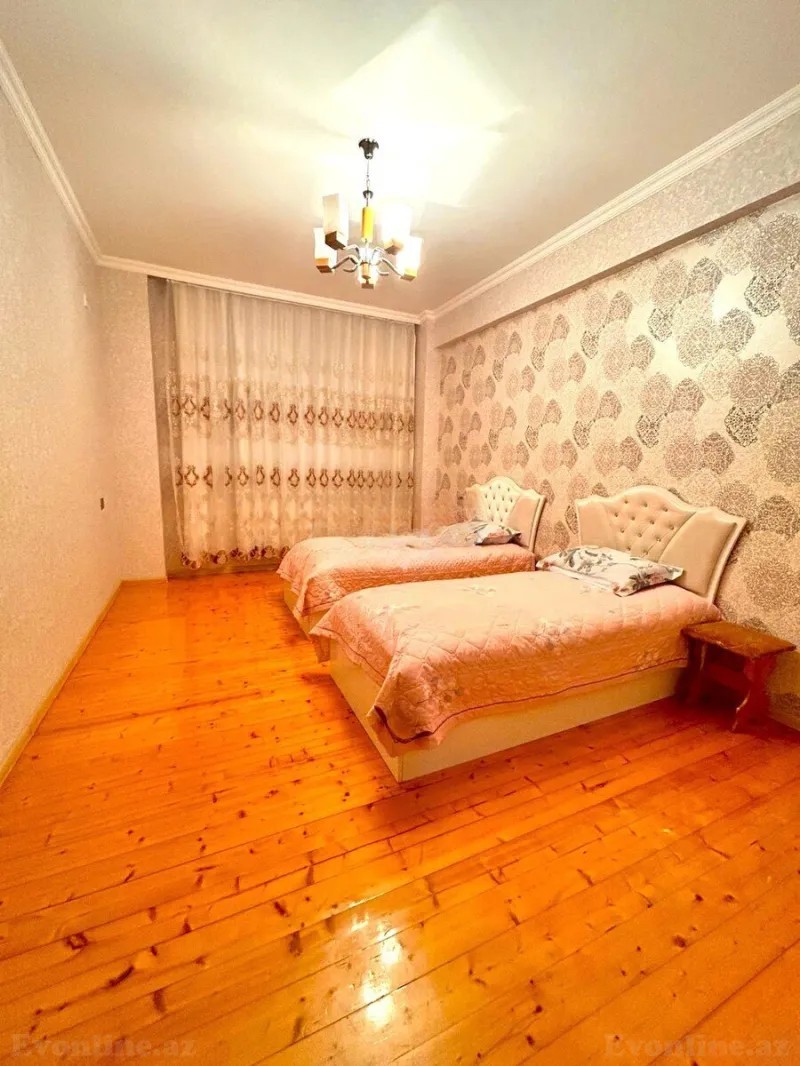 Satılır 5 otaqlı Mənzil Köhnə tikili 165 m² Əhmədli m. - şəkil 7
