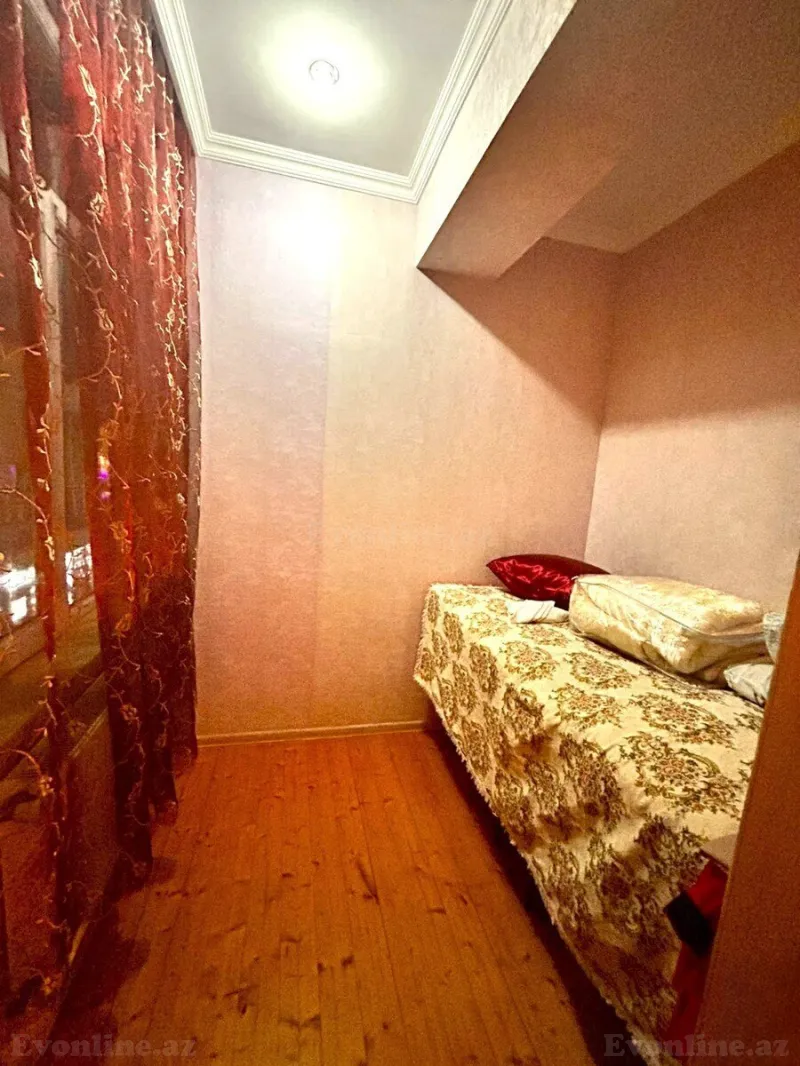 Satılır 5 otaqlı Mənzil Köhnə tikili 165 m² Əhmədli m. - şəkil 9