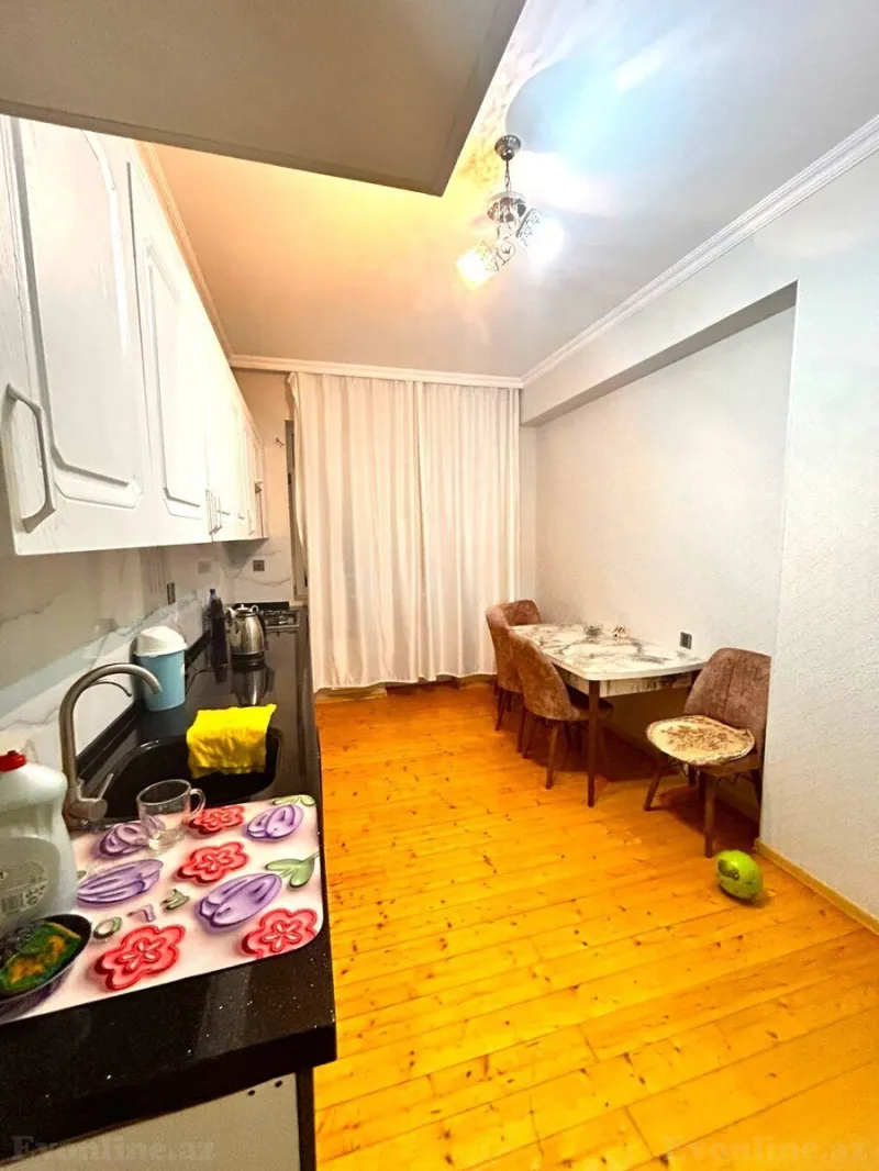 Satılır 5 otaqlı Mənzil Köhnə tikili 165 m² Əhmədli m. - şəkil 11