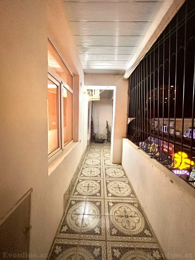 Satılır 5 otaqlı Mənzil Köhnə tikili 165 m² Əhmədli m. - şəkil 17