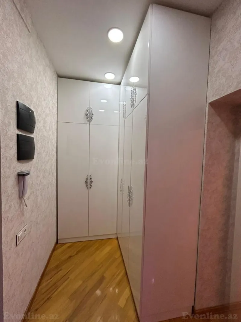 Kirayə verilir 2 otaqlı Mənzil Yeni tikili 70 m² Xətai m. - şəkil 10