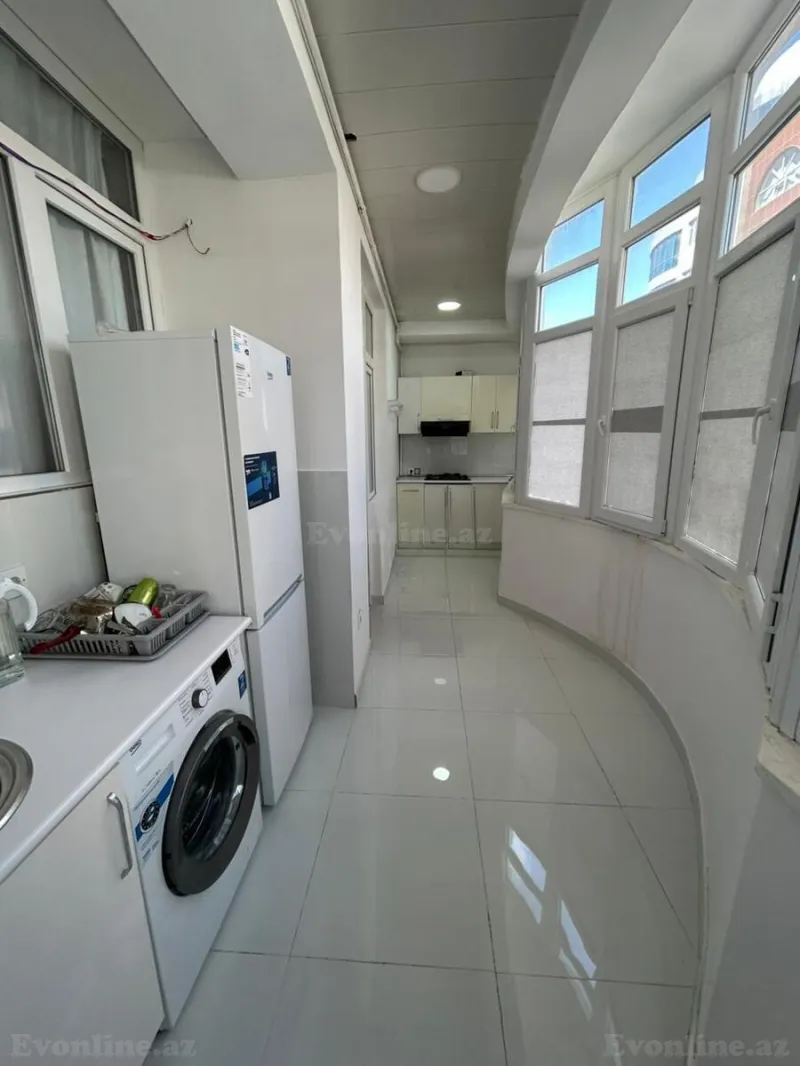 Kirayə verilir 2 otaqlı Mənzil Yeni tikili 70 m² Xətai m. - şəkil 12