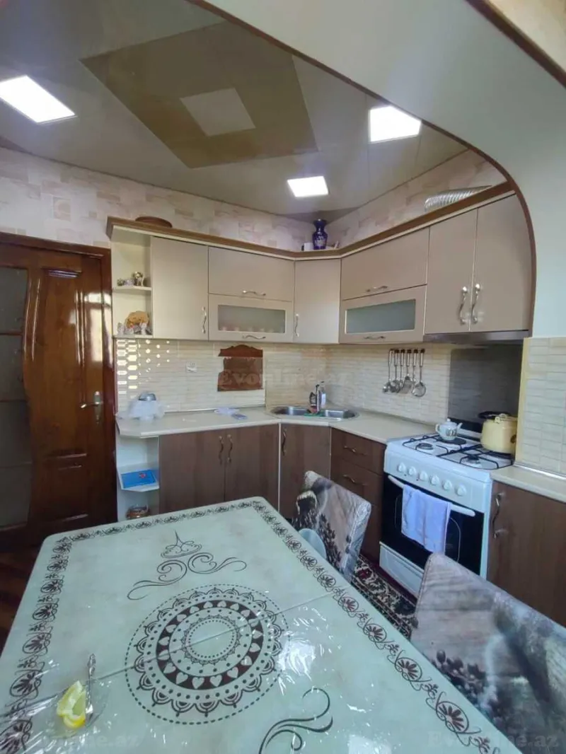 Kirayə verilir 3 otaqlı Mənzil Köhnə tikili 85 m² Əhmədli m. - şəkil 8