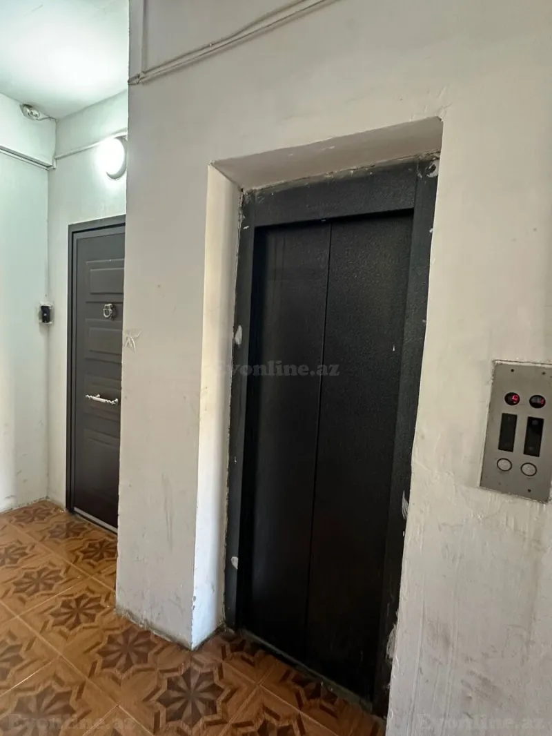Satılır 5 otaqlı Mənzil Yeni tikili 175 m² Memar Əcəmi m. - şəkil 11