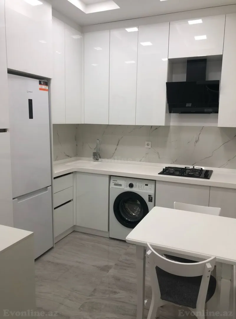 Satılır 2 otaqlı Mənzil Yeni tikili 65 m² Binəqədi r. - şəkil 3