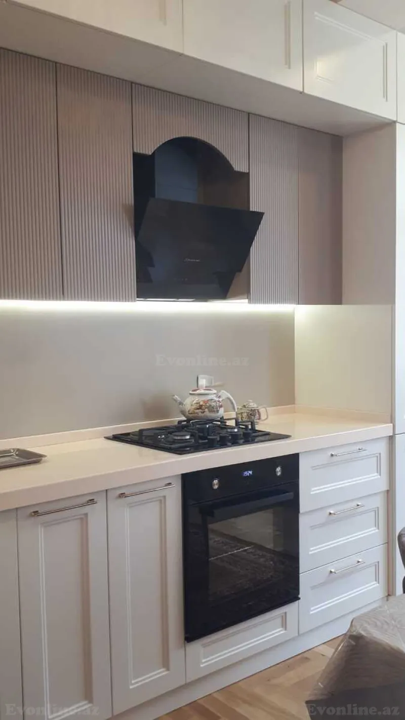 Kirayə verilir 3 otaqlı Mənzil Yeni tikili 121 m² Memar Əcəmi m. - şəkil 3