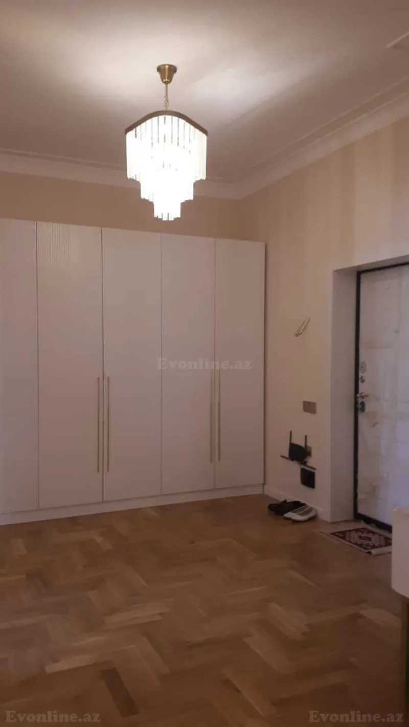 Kirayə verilir 3 otaqlı Mənzil Yeni tikili 121 m² Memar Əcəmi m. - şəkil 9