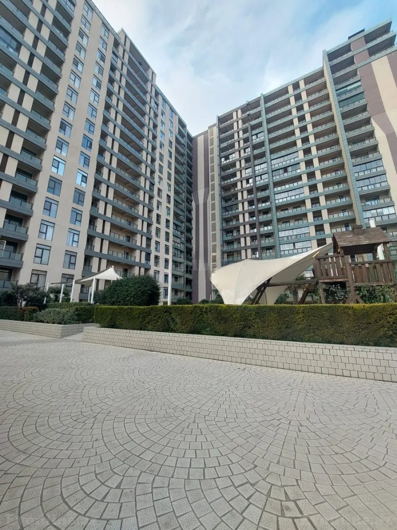 Satılır 3 otaqlı Mənzil Yeni tikili 152 m² Elmlər Akademiyası m.