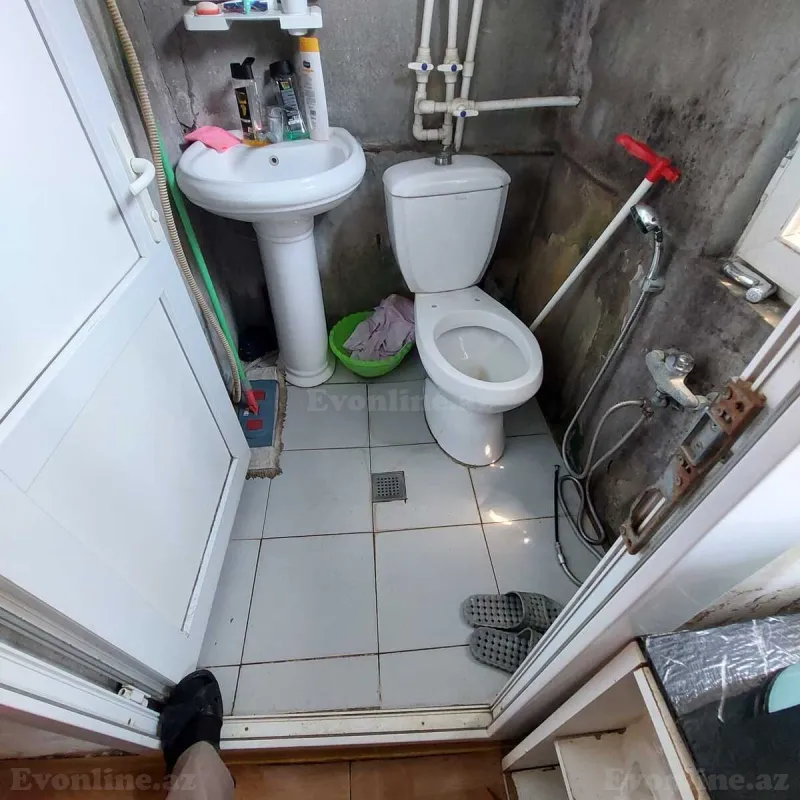 Kirayə verilir 1 otaqlı Mənzil Köhnə tikili 22 m² Qara Qarayev m. - şəkil 5