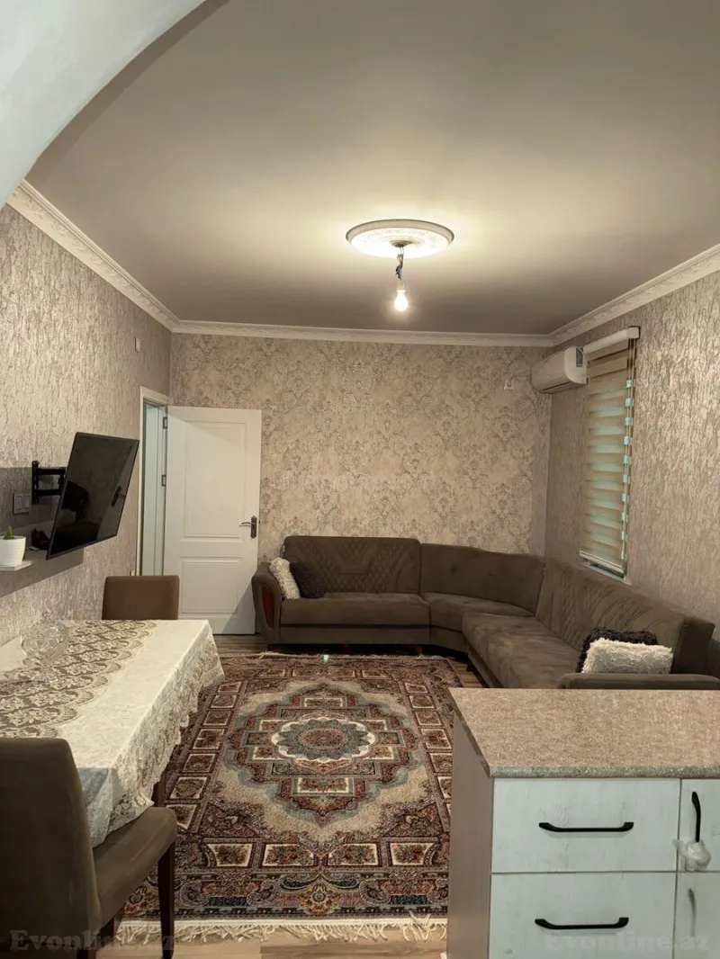 Satılır 2 otaqlı Mənzil Köhnə tikili 45 m² Memar Əcəmi m. - şəkil 3