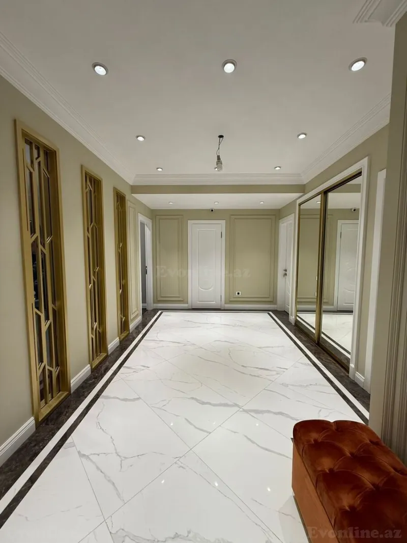 Satılır 4 otaqlı Mənzil Yeni tikili 177 m² Gəncə pr. - şəkil 5