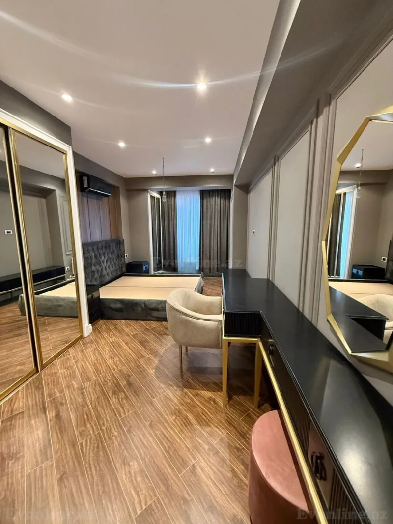 Satılır 4 otaqlı Mənzil Yeni tikili 177 m² Gəncə pr. - şəkil 14