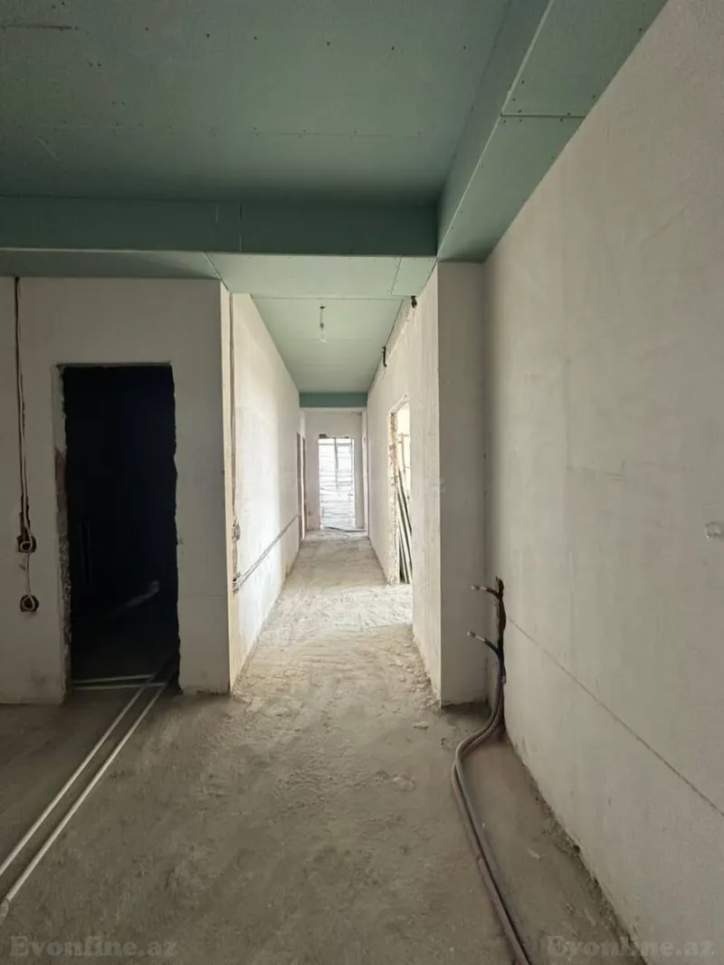 Satılır 3 otaqlı Mənzil Yeni tikili 172.8 m² Koroğlu m. - şəkil 7