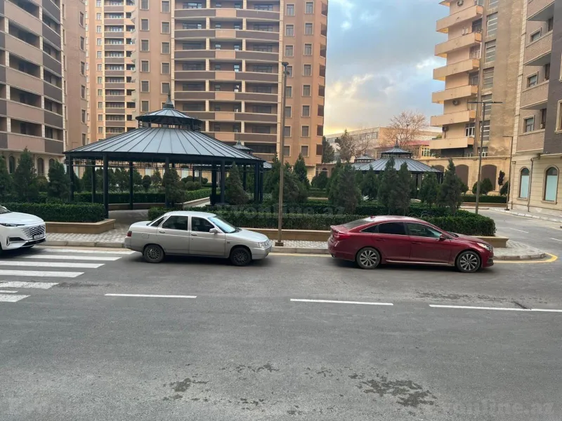 Satılır 2 otaqlı Mənzil Yeni tikili 85 m² 28 May m. - şəkil 8