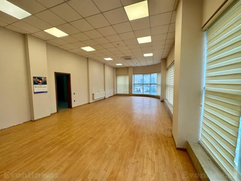 Kirayə verilir Obyekt 3600 m² İnşaatçılar m. - şəkil 3