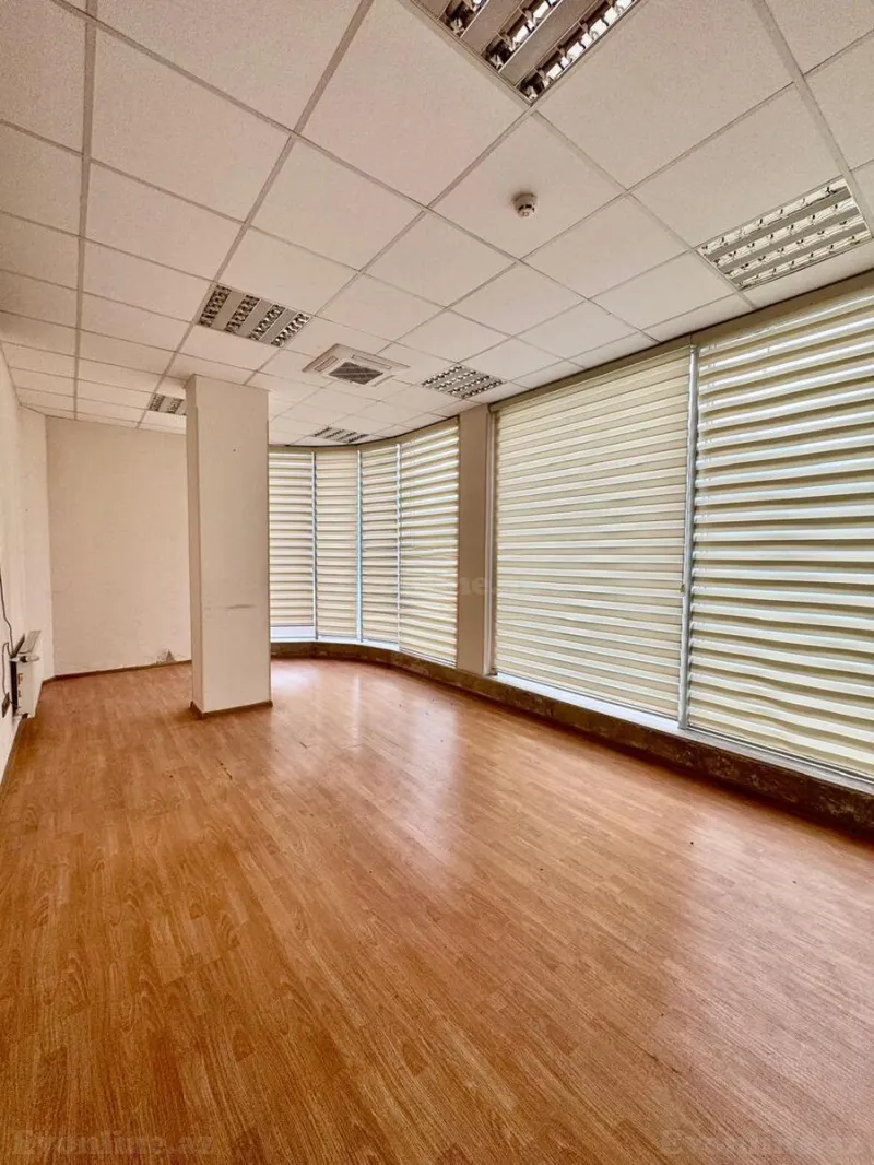 Kirayə verilir Obyekt 3600 m² İnşaatçılar m. - şəkil 9