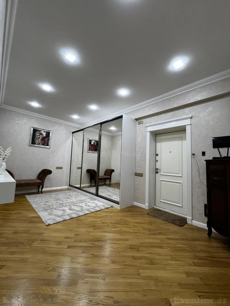 Satılır 2 otaqlı Mənzil Yeni tikili 119 m² Nəsimi r. - şəkil 6