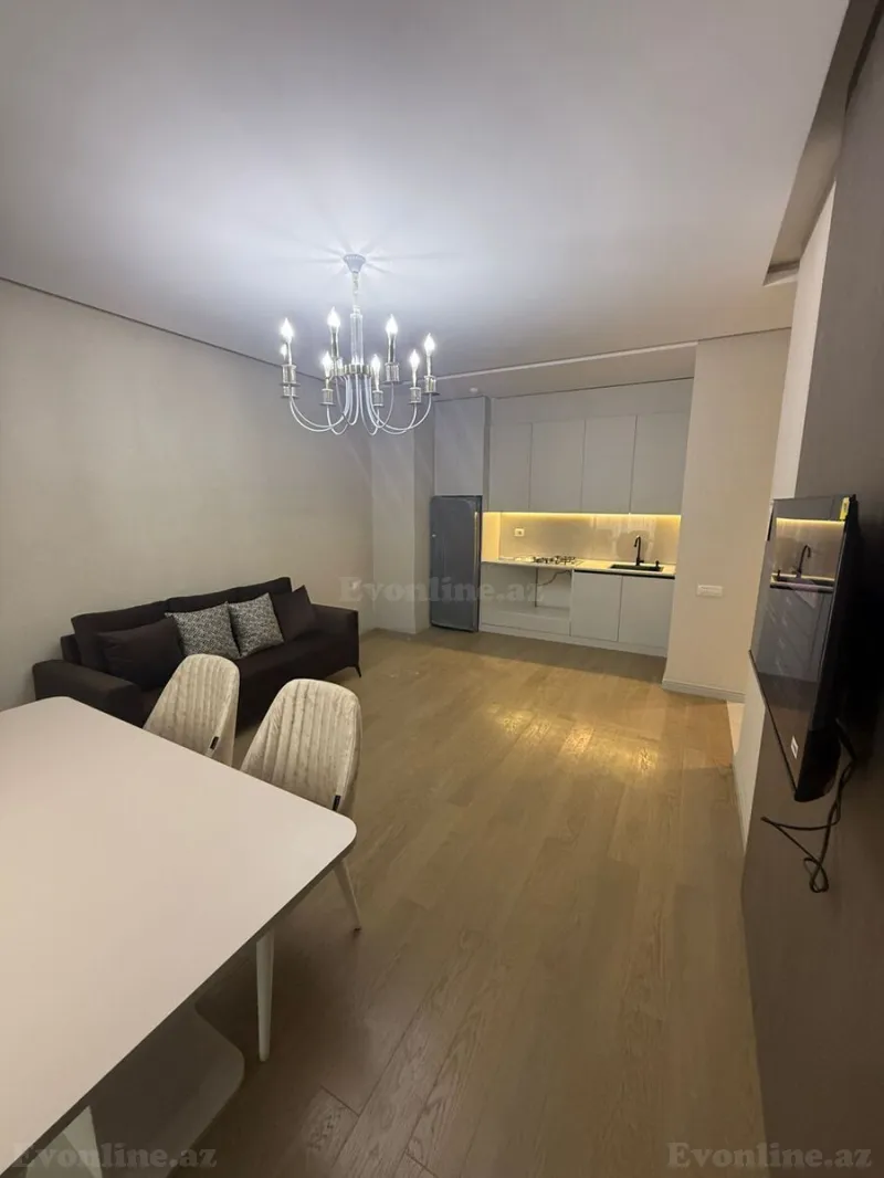 Kirayə verilir 2 otaqlı Mənzil Yeni tikili 60 m² Bakmil m. - şəkil 2