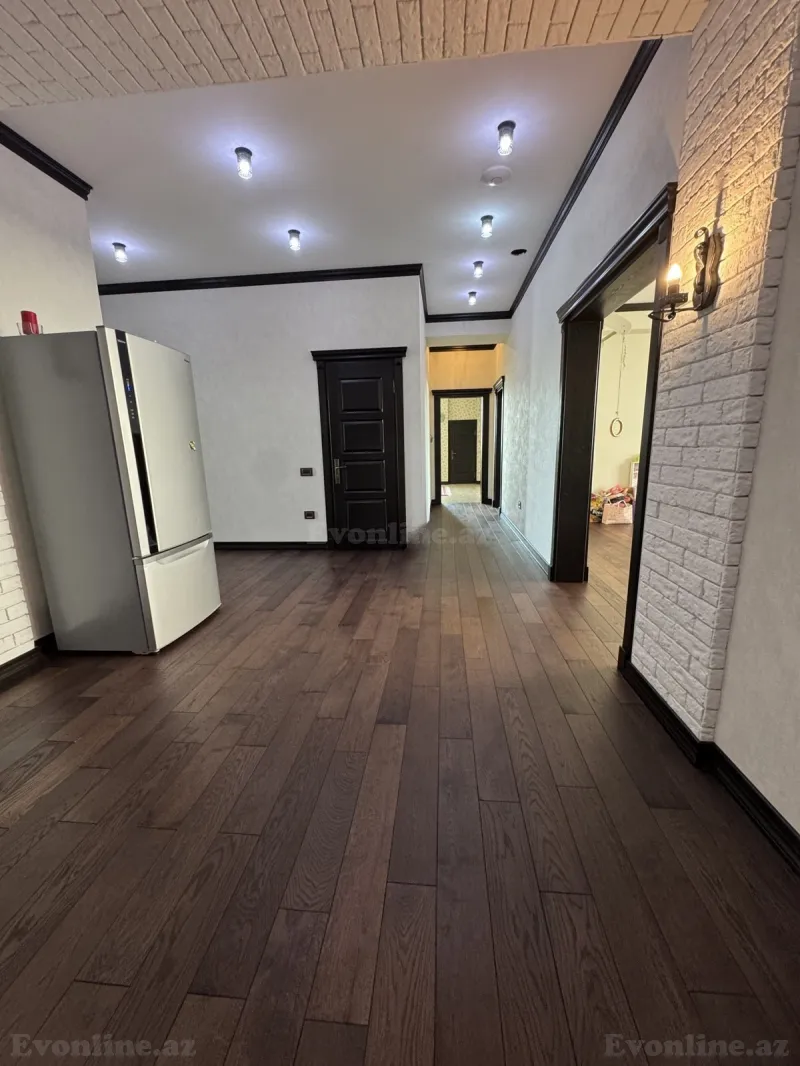Satılır 3 otaqlı Mənzil Yeni tikili 219 m² Xətai m. - şəkil 3
