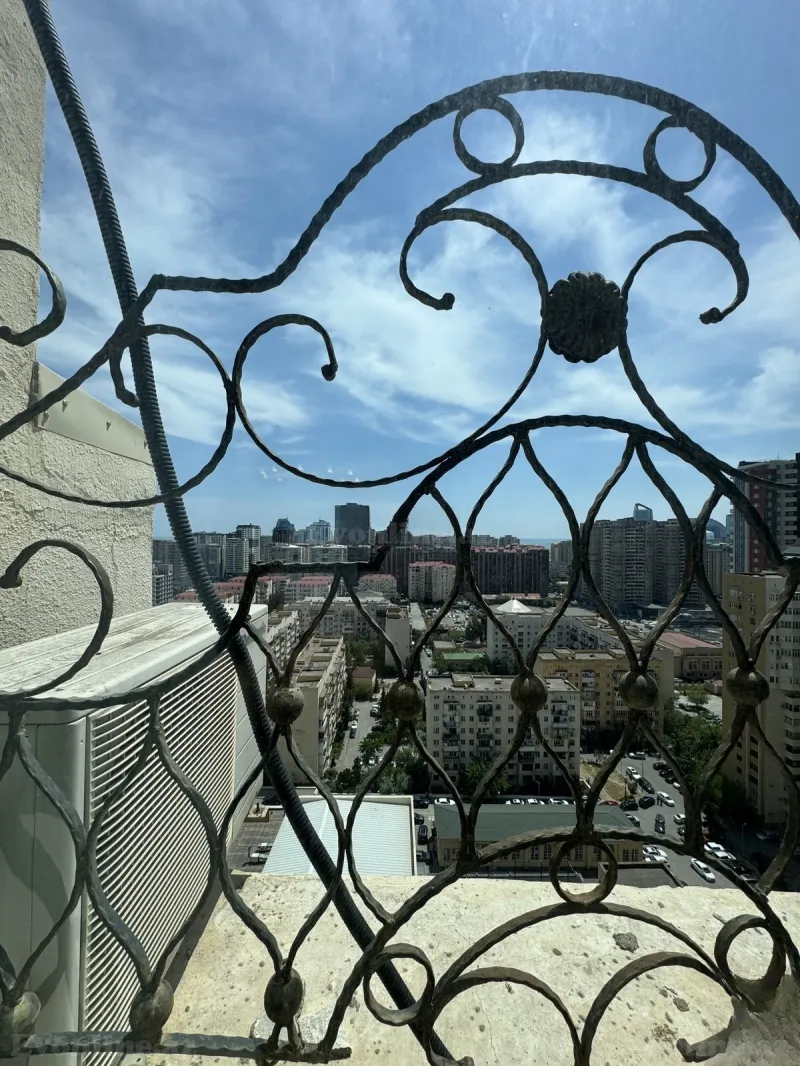 Satılır 3 otaqlı Mənzil Yeni tikili 219 m² Xətai m. - şəkil 11