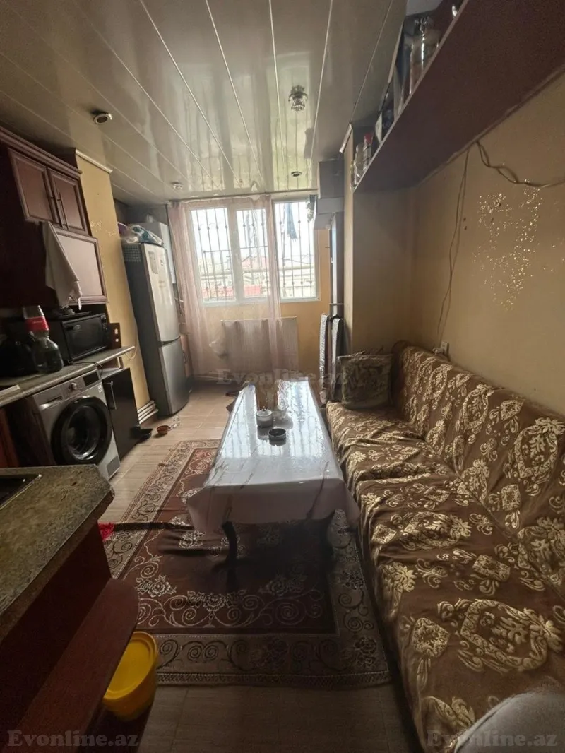 Satılır 2 otaqlı Mənzil Köhnə tikili 70 m² Xırdalan